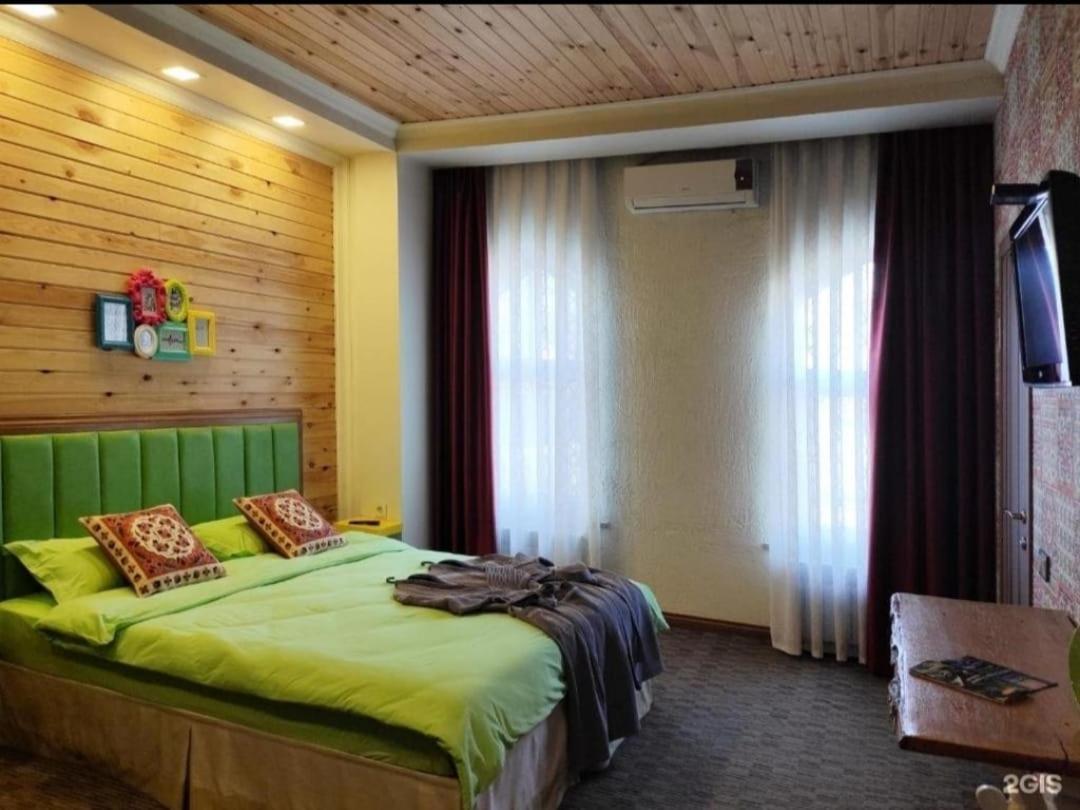 Strelets Hotel Bishkek Exterior foto